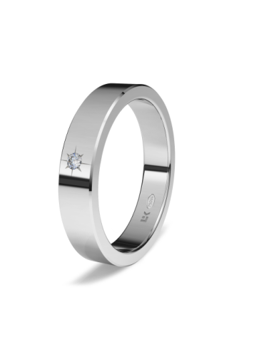 Oro blanco de 18kt con engaste en Estrella