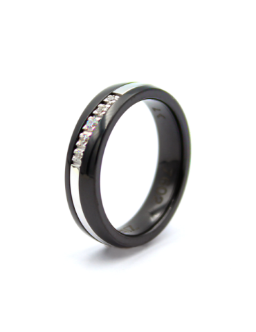 Zirconio y Oro blanco con salpicado de diamantes