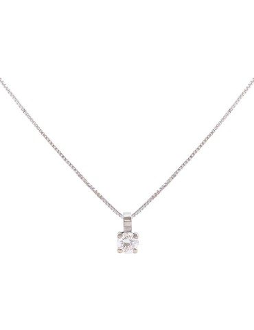 Colgante de oro blanco 18K con brillante de 0,13 ctes en garra y cadena veneciana