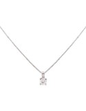 Colgante de oro blanco 18K con brillante de 0,13 ctes en garra y cadena veneciana