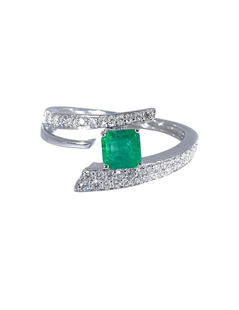 Anillo de oro blanco 18K con esmeralda cuadrada y brillante de 0,30 ctes