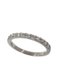 Anillo media alianza de oro blanco 18K con 11 brillantes en garra en U de 0,35 ctes