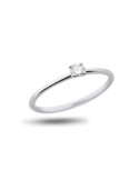 Solitario de oro blanco 18K con brillante de 0,15 ctes en garra de 4 patas